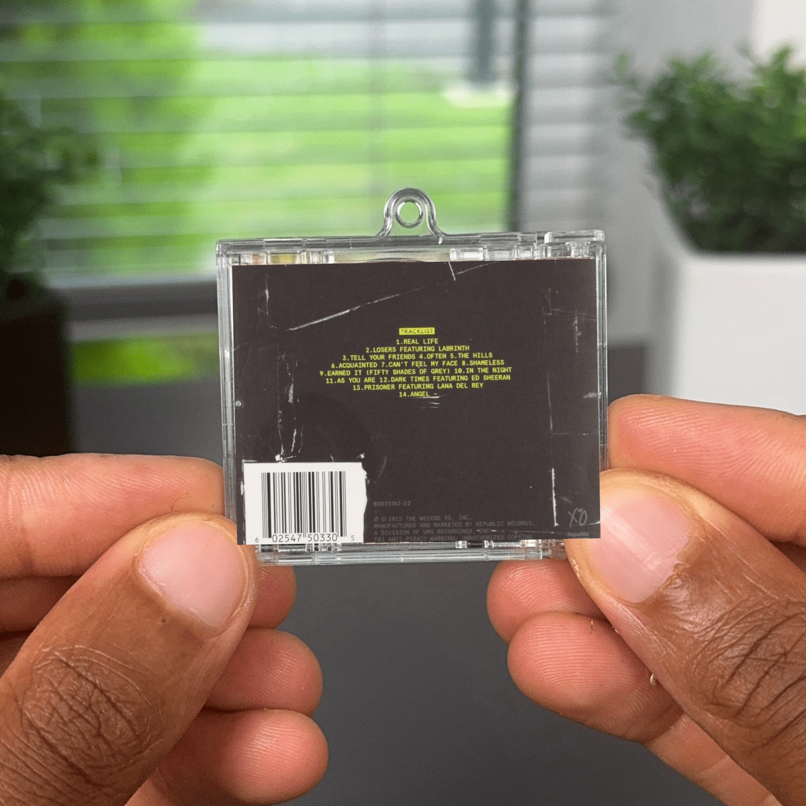 Beauty Behind the Madness Albumtag