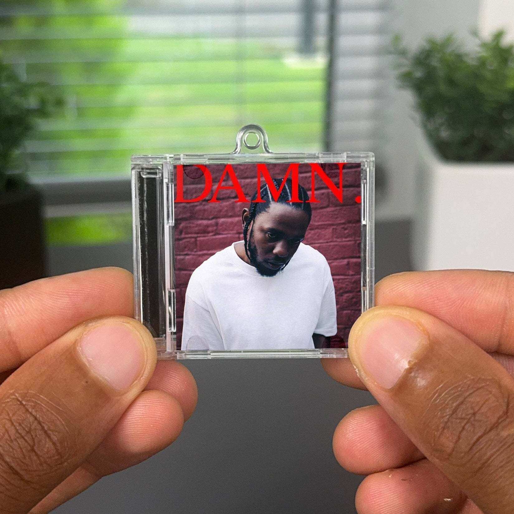 DAMN Albumtag
