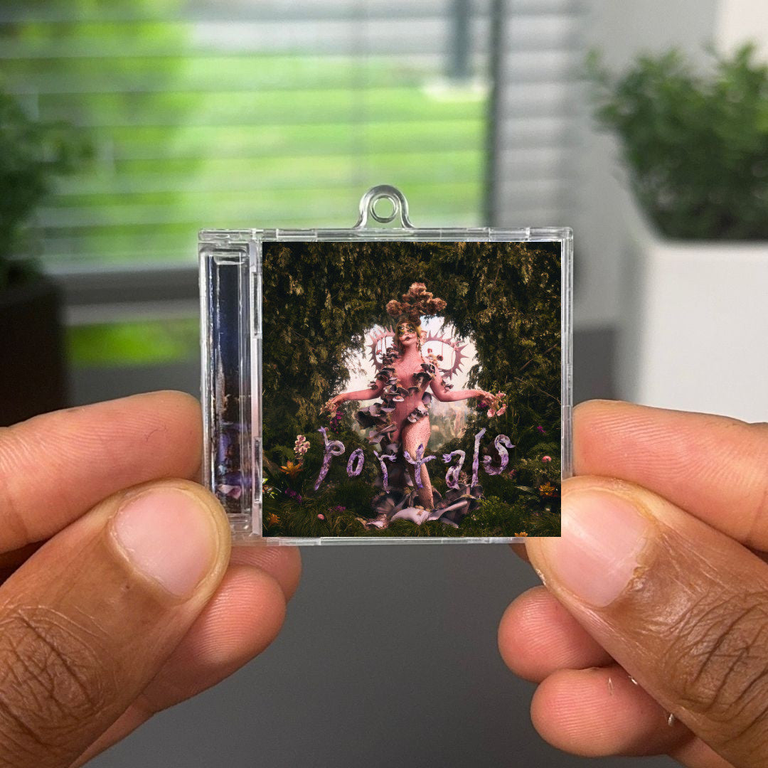 PORTALS (Deluxe) Albumtag