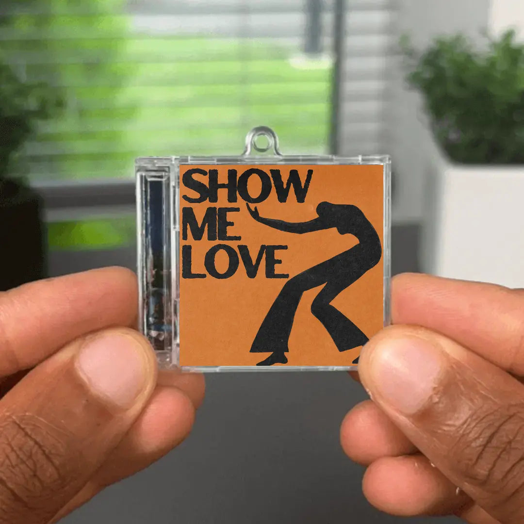 Show Me Love Albumtag