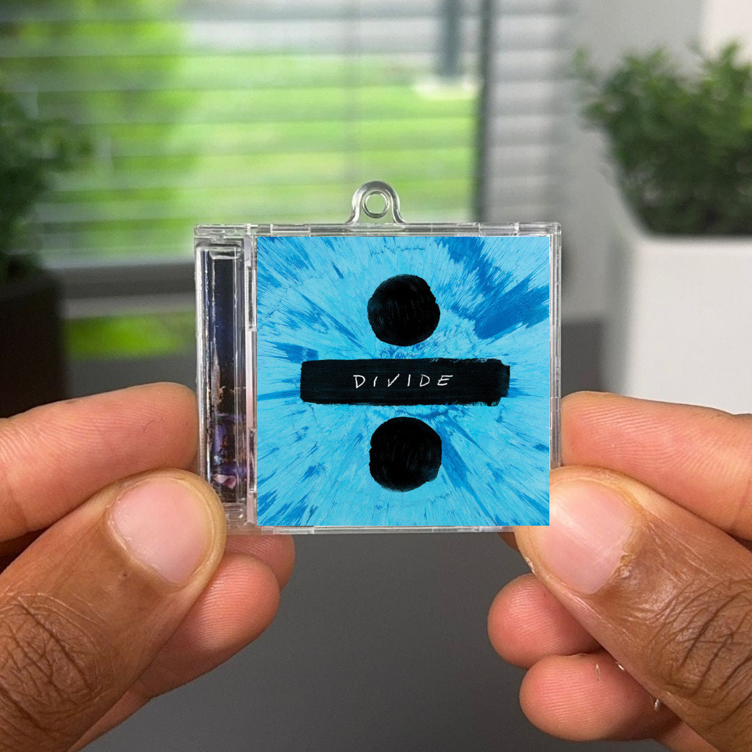 ÷ (Deluxe) NFC Keychain