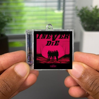 I NEVER DIE Albumtag