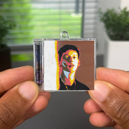 I store my fear and my pain in the nape of my neck Albumtag