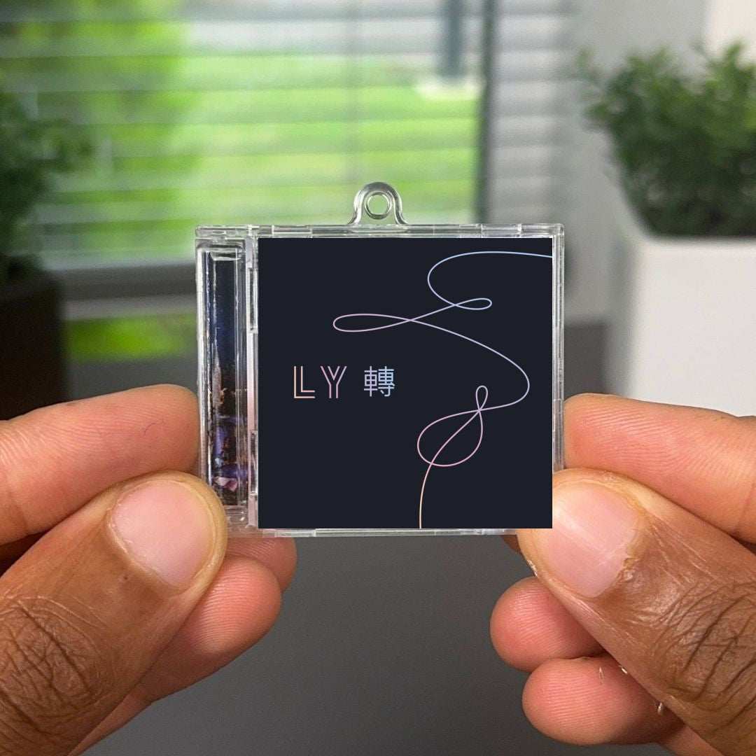 Love Yourself 轉 "Tear" Albumtag