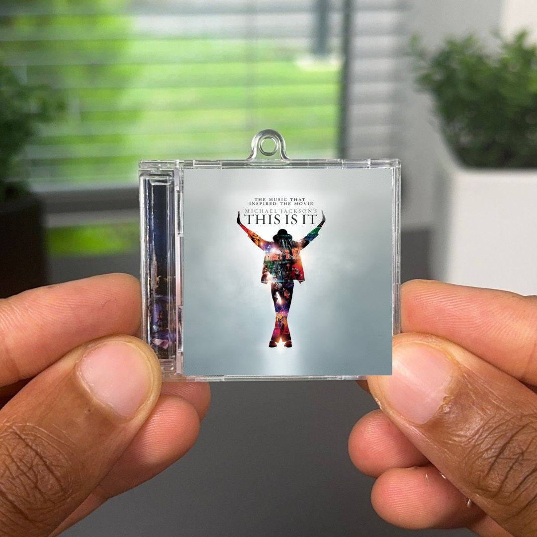 Michael Jackson"s This Is It Albumtag