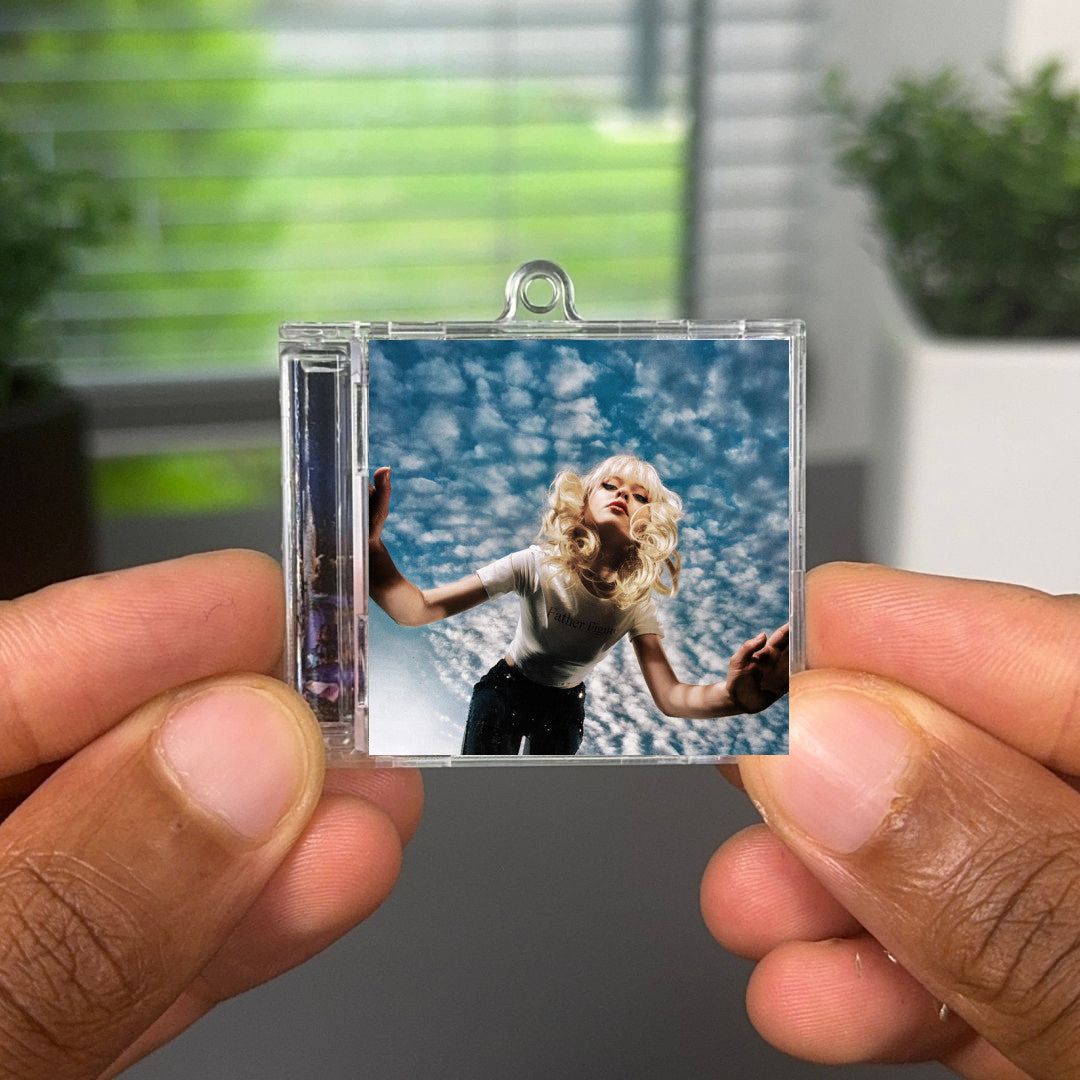 The Good Witch (Deluxe) Albumtag