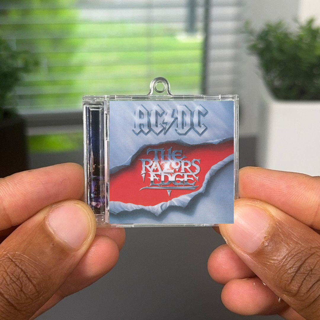 The Razors Edge NFC Keychain