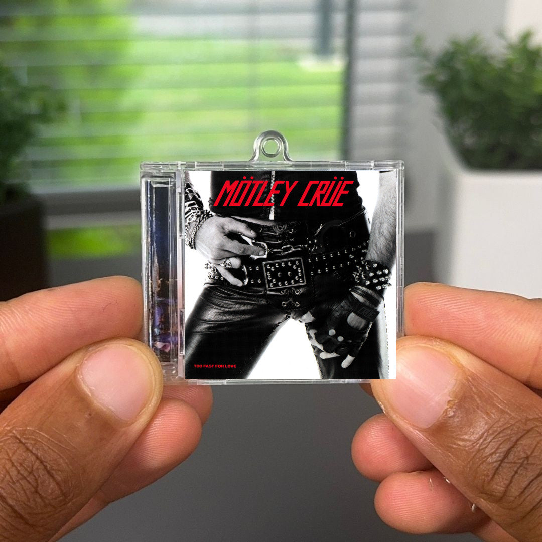 Too Fast For Love (Deluxe Version) Albumtag