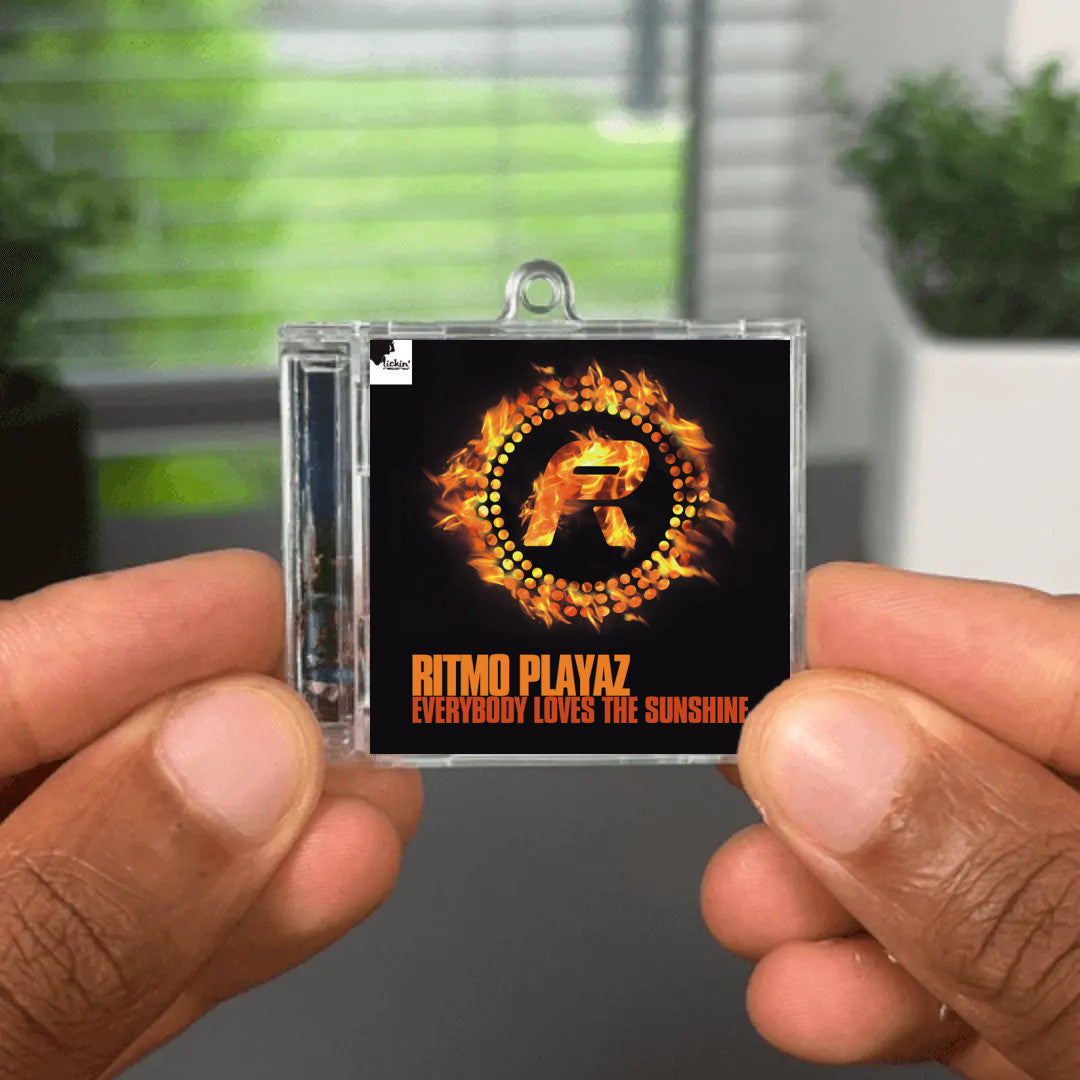 Everybody Loves The Sunshine NFC Keychain
