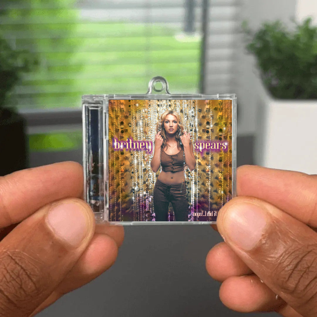 Oops!... I Did It Again Albumtag