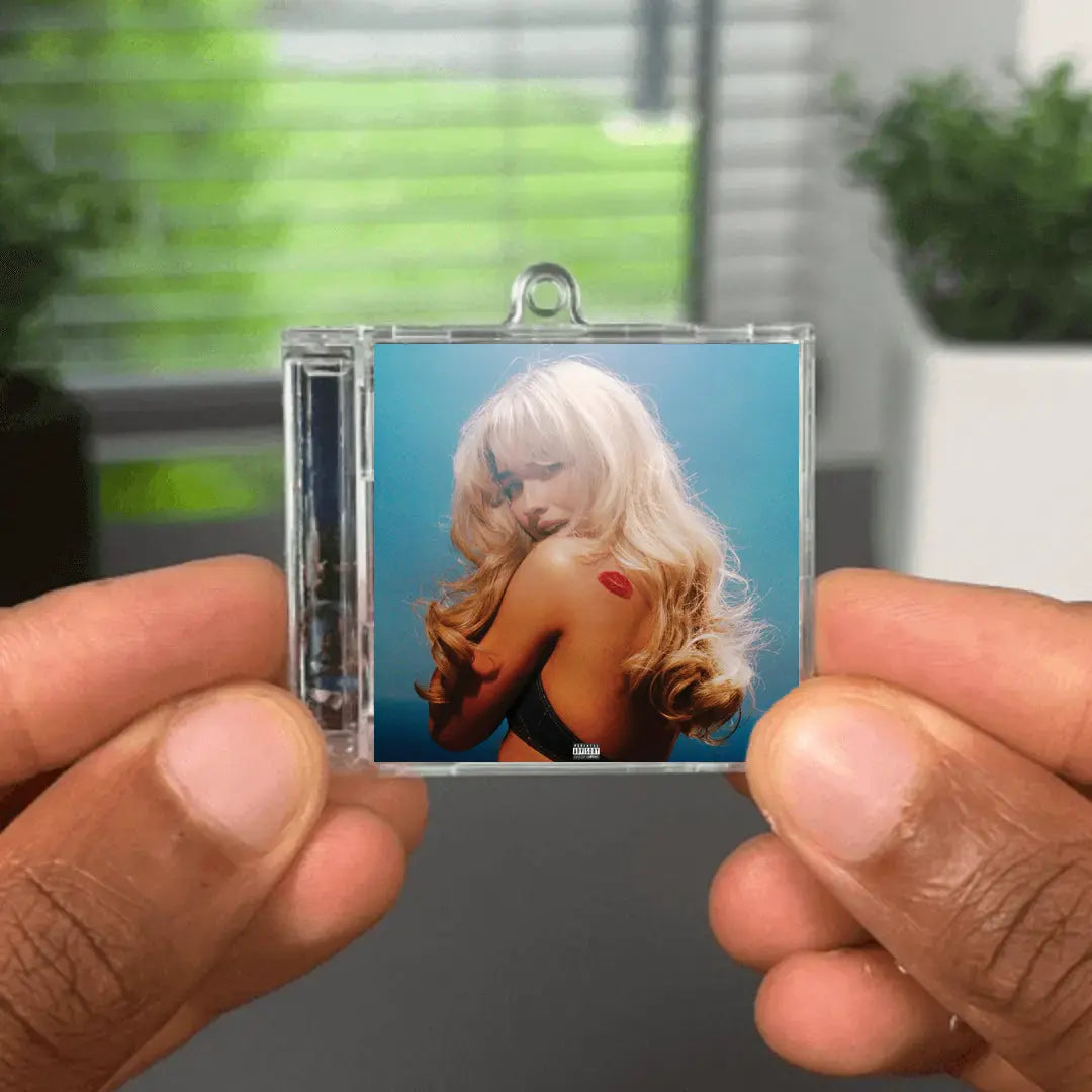 Short n" Sweet (Deluxe) NFC Keychain